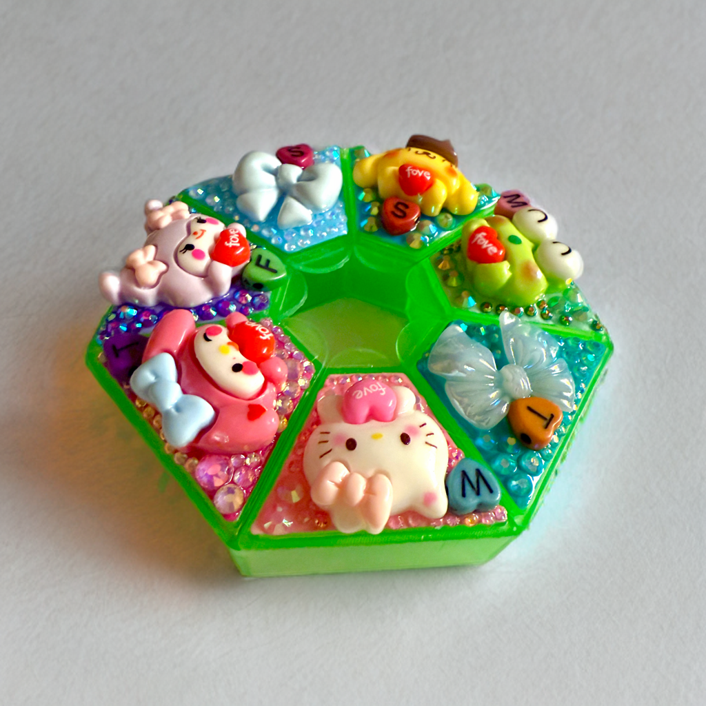 Decoden Pill Case, Sanrio Rainbow Junk Box, Handmade Rhinestones Kawaii Storage
