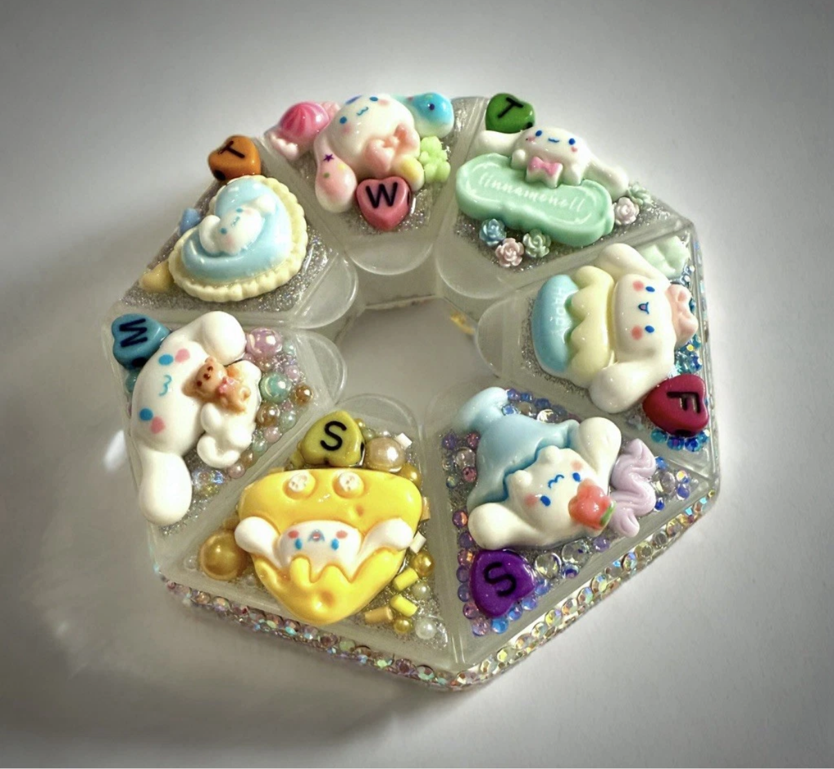 Decoden Pill Case, Cinnamoroll Junk Box Style, Handmade FULL Rhinestones Kawaii
