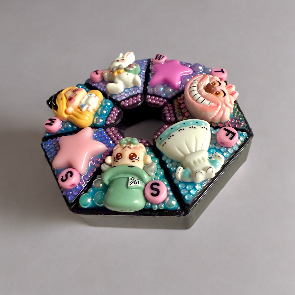 Decoden Pill Case, Alice In Wonderland Junk Box, Handmade Kawaii Trinket Storage