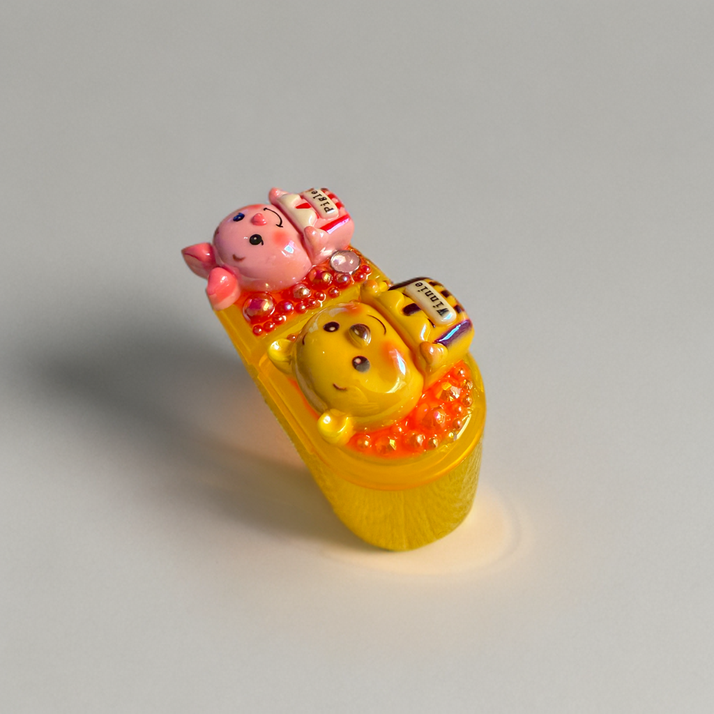 Decoden Mini Pill Box, Winnie The Pooh Piglet Kawaii Junk Case Style Travel Size