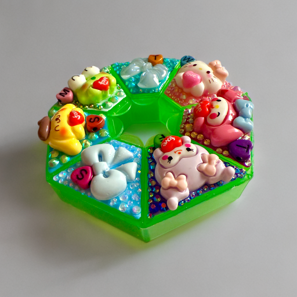 Decoden Pill Case, Sanrio Rainbow Junk Box, Handmade Rhinestones Kawaii Storage