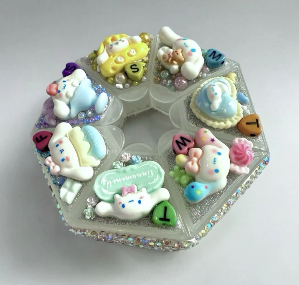 Decoden Pill Case, Cinnamoroll Junk Box Style, Handmade FULL Rhinestones Kawaii