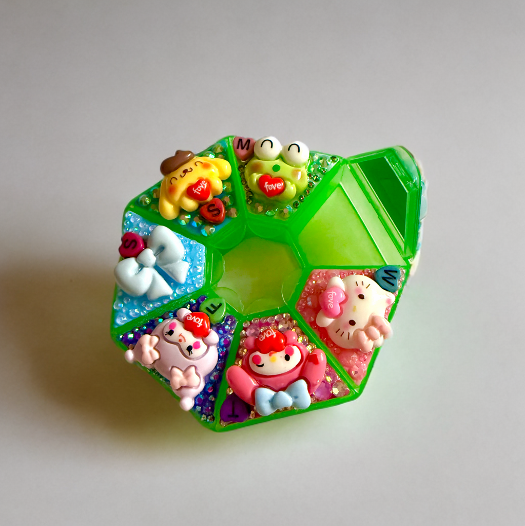 Decoden Pill Case, Sanrio Rainbow Junk Box, Handmade Rhinestones Kawaii Storage