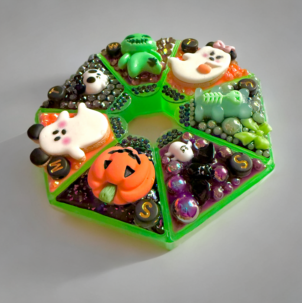Decoden Pill Case, Halloween Mickey Minnie Spooky Box, Handmade Weekly Storage