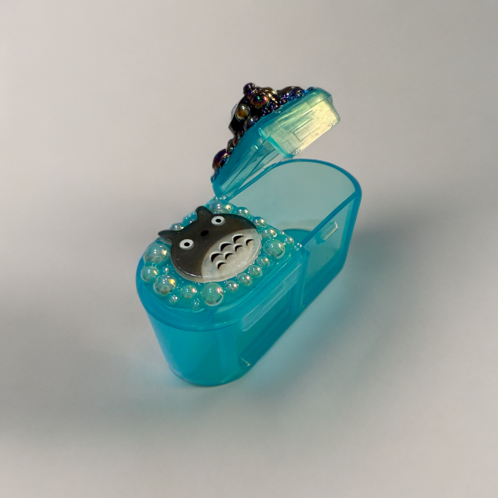 Decoden Mini Pill Box, Totoro Soot Sprites Kawaii Junk Case Style, Night Day
