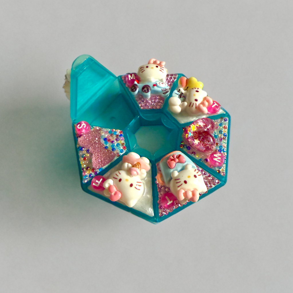 Decoden Pill Case, Hello Kitty Junk Box, Handmade Rhinestones Kawaii Teal & Pink
